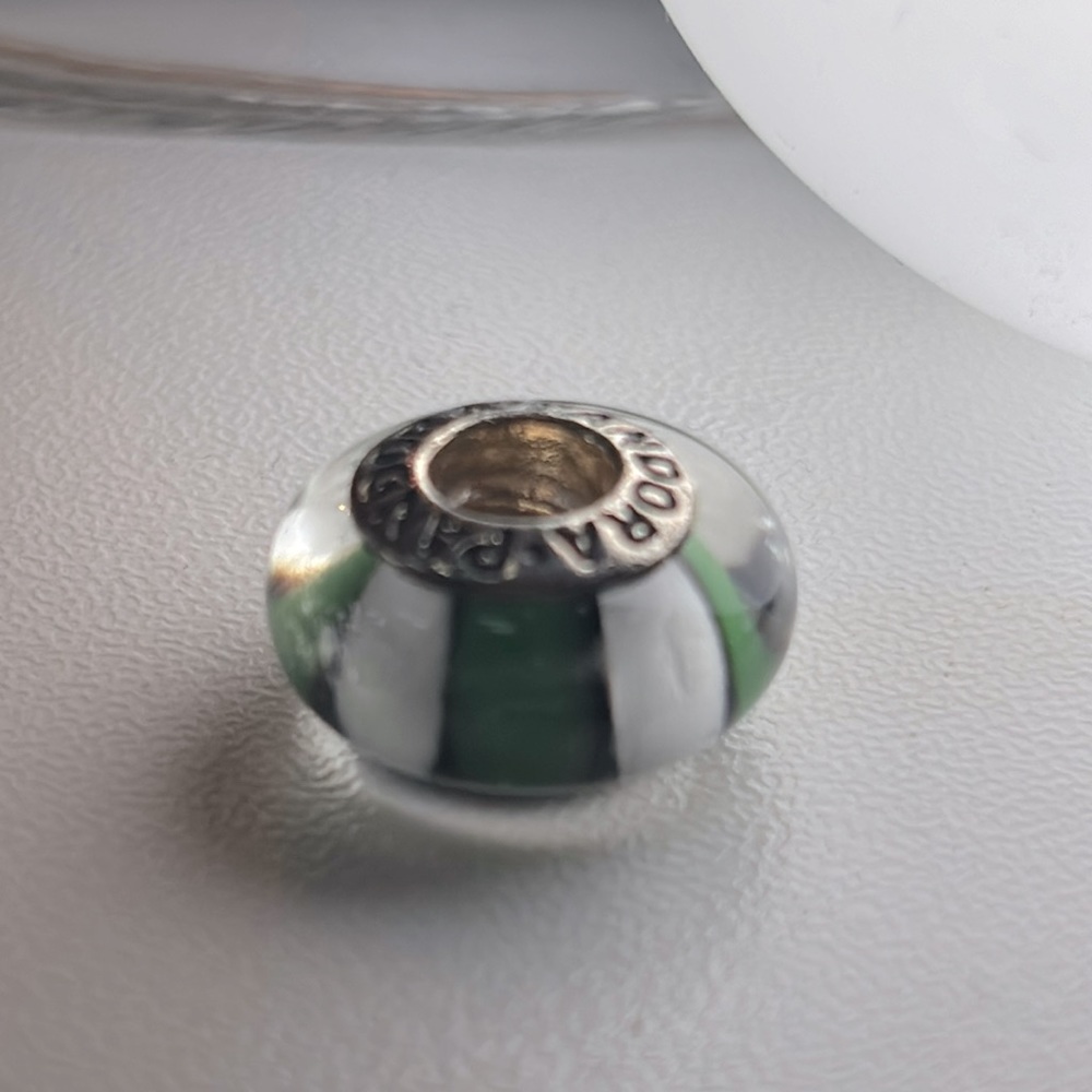 Pandora glass bead white with green stripes